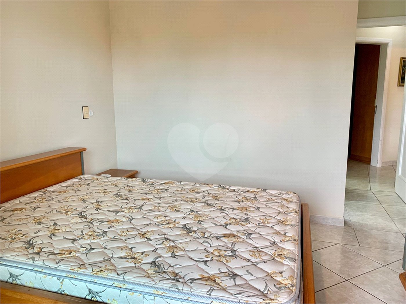 Apartamento à venda com 3 quartos, sendo 2 suítes, em Riviera, Bertioga, SP