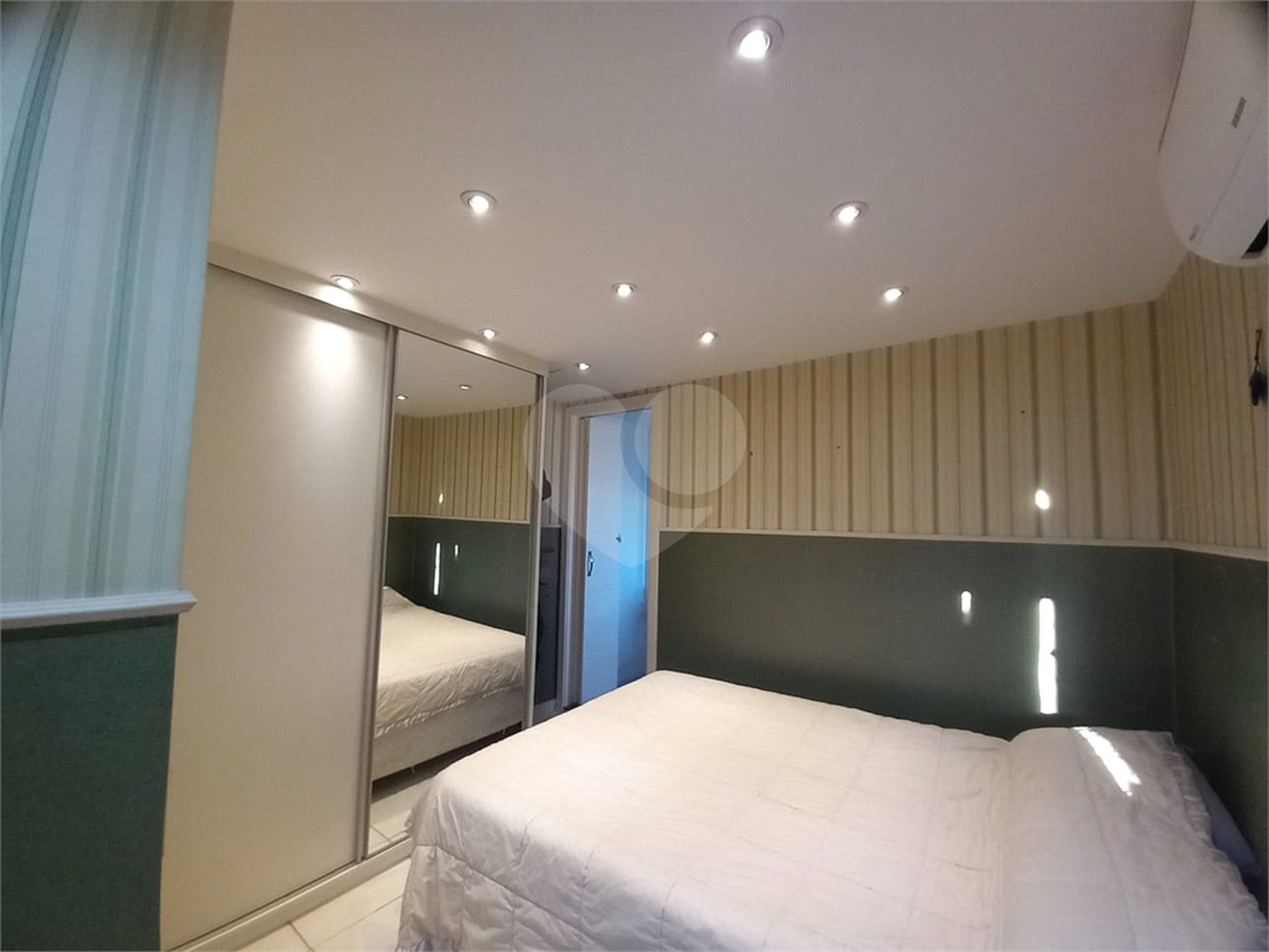 Casa à venda com 2 suítes no condomínio Da Chácara, São Paulo - SP
