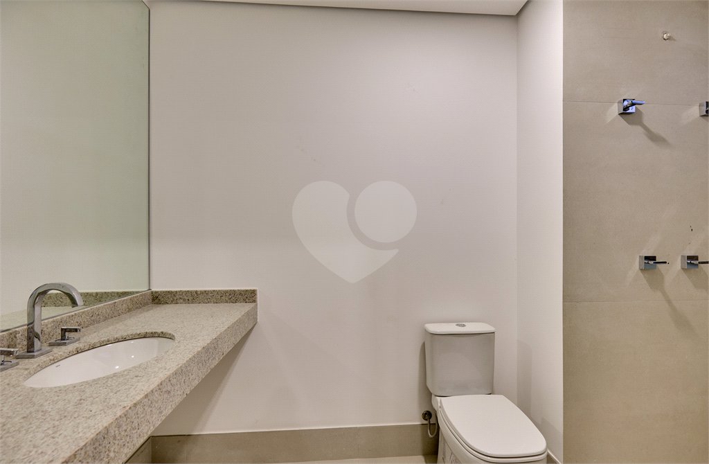 Apartamento à venda com 4 suítes em Campo Belo, São Paulo, SP