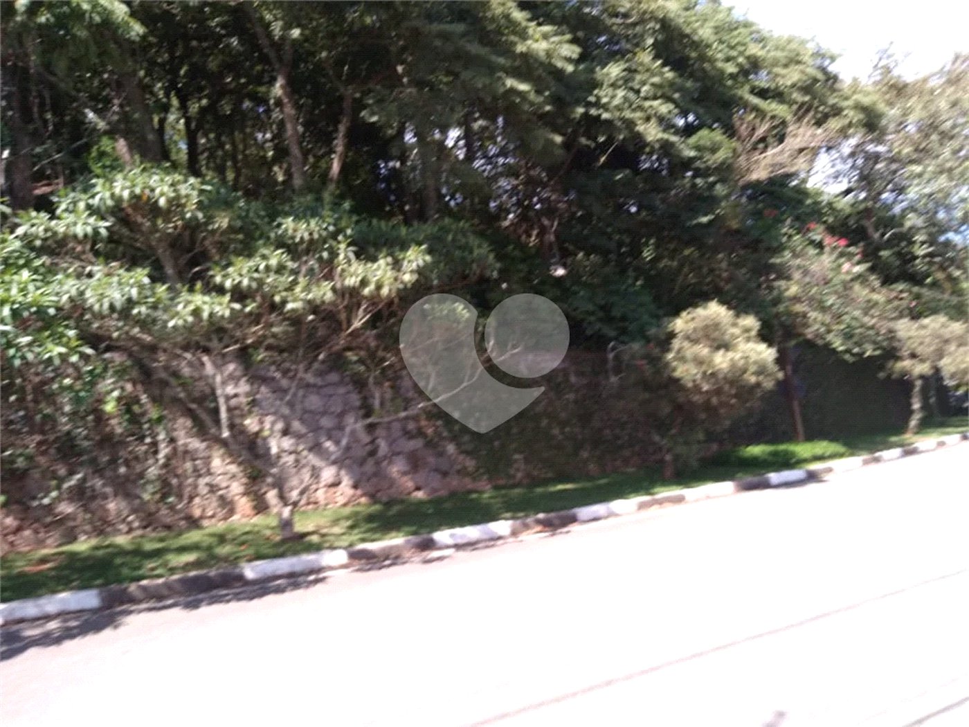 Terreno à venda no condomínio Cantareira, Mairiporã - SP