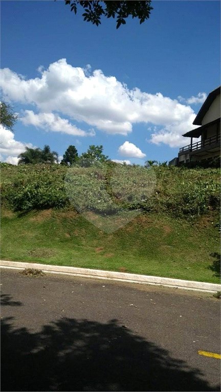 Terreno à venda no condomínio Suíça da Cantareira, Mairiporã - SP