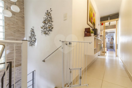 Sobrado à venda com 4 quartos, sendo 1 suíte,  em Vila Cruzeiro, São Paulo, SP