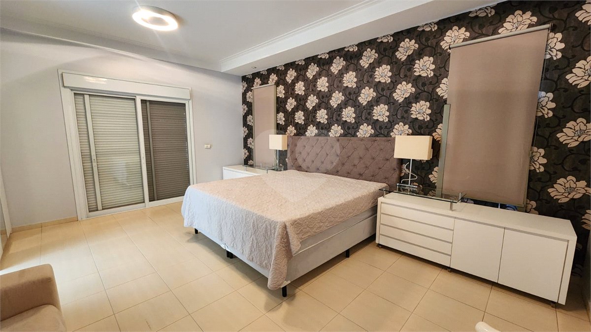 Casa à venda ou para alugar com 5 suítes no condomínio Residencial Jardim Primavera, Louveira - SP