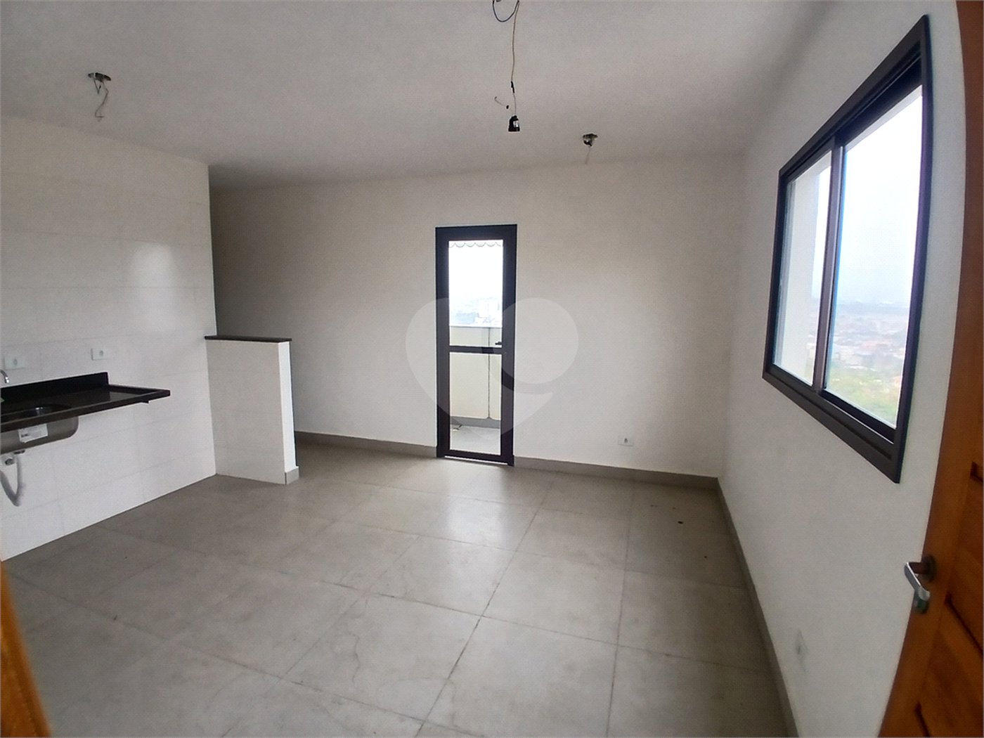 Apartamento à venda com 1 quarto em Vila dos Remédios, São Paulo, SP