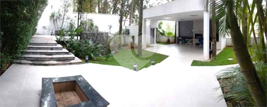 Duplex à venda com 3 quartos, sendo 1 suíte, em Vila Andrade, São Paulo, SP