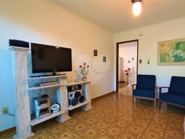 Casa à venda ou para alugar com 4 quartos, sendo 1 suíte,  em Vila Mariana, São Paulo, SP