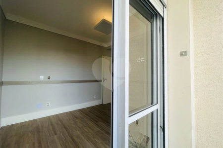 Apartamento à venda com 3 suítes em Vila Gilda, Santo André, SP