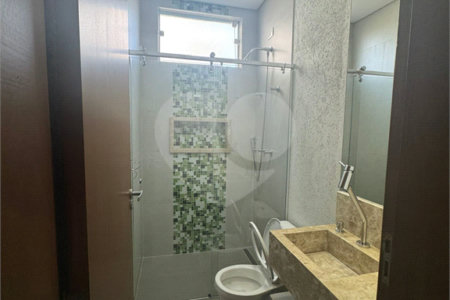 Casa à venda com 3 suítes no condomínio Aruã, Mogi das Cruzes - SP