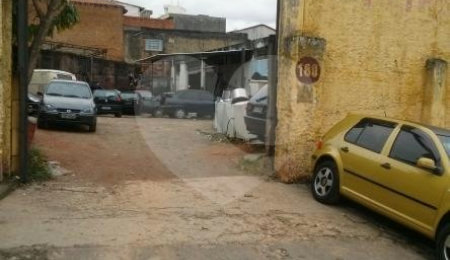 Prédio à venda em Parada Inglesa, São Paulo, SP