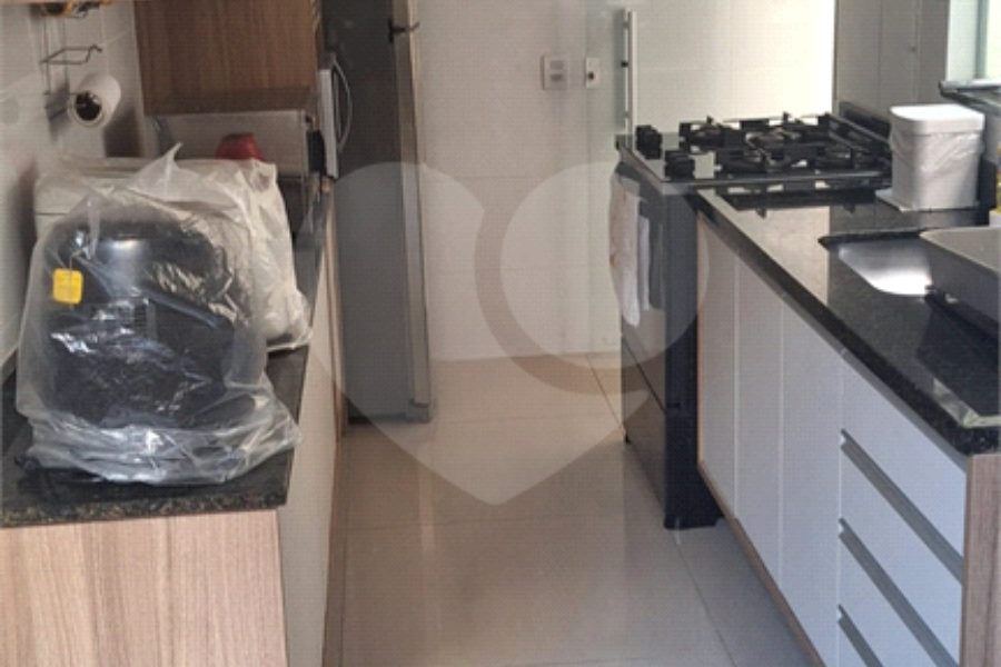 Sobrado à venda com 3 suítes em Santana, São Paulo, SP