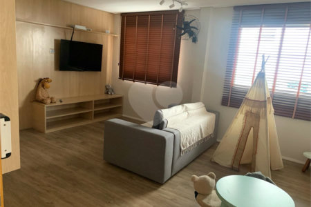 Apartamento à venda com 2 suítes em Canto do Forte, Praia Grande, SP