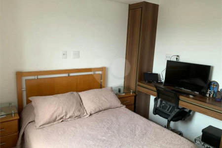 Cobertura à venda com 3 quartos, sendo 2 suítes,  em Mirandópolis, São Paulo, SP