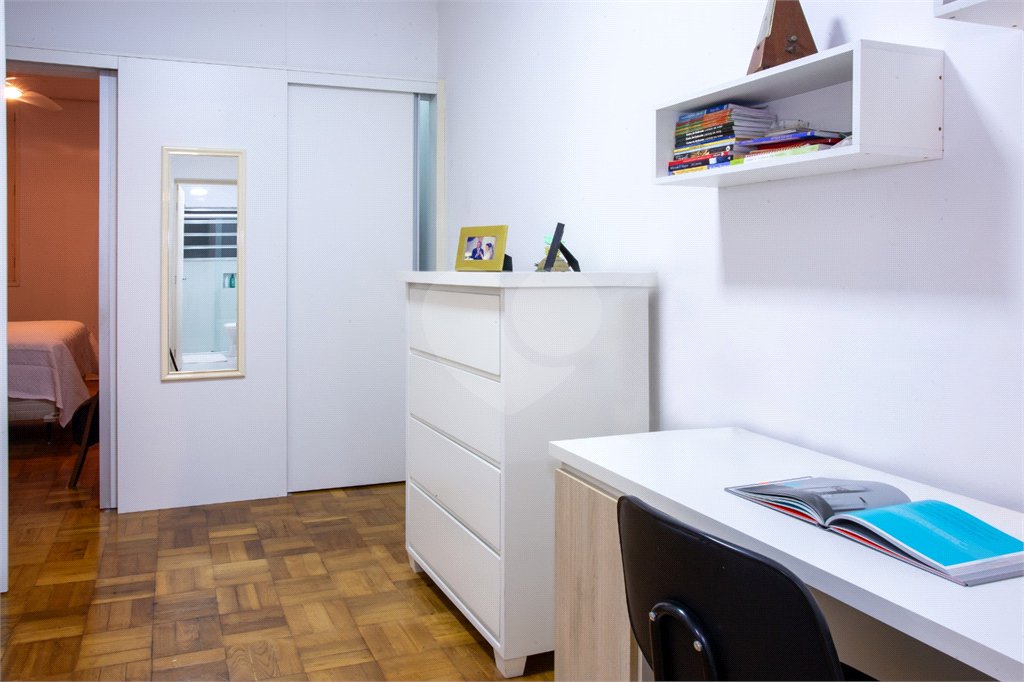 Casa à venda com 3 quartos, sendo 1 suíte, em Mirandópolis, São Paulo, SP