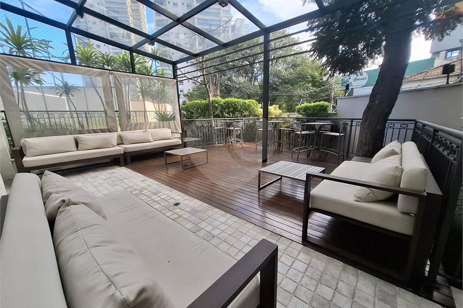 Apartamento à venda com 3 suítes em Santana, São Paulo, SP