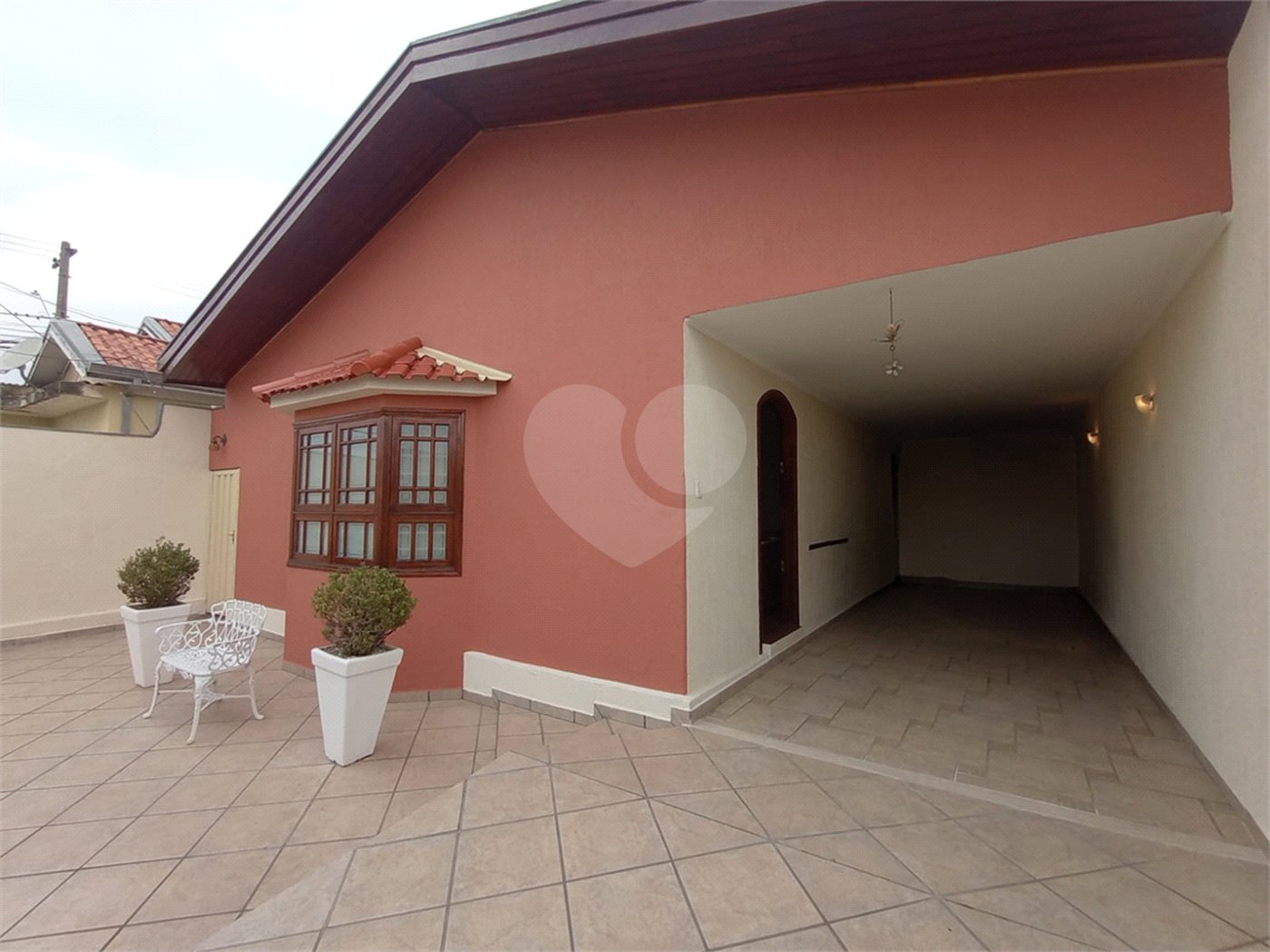 Casa à venda com 4 quartos, sendo 3 suítes,  no Centro, Itapetininga, SP