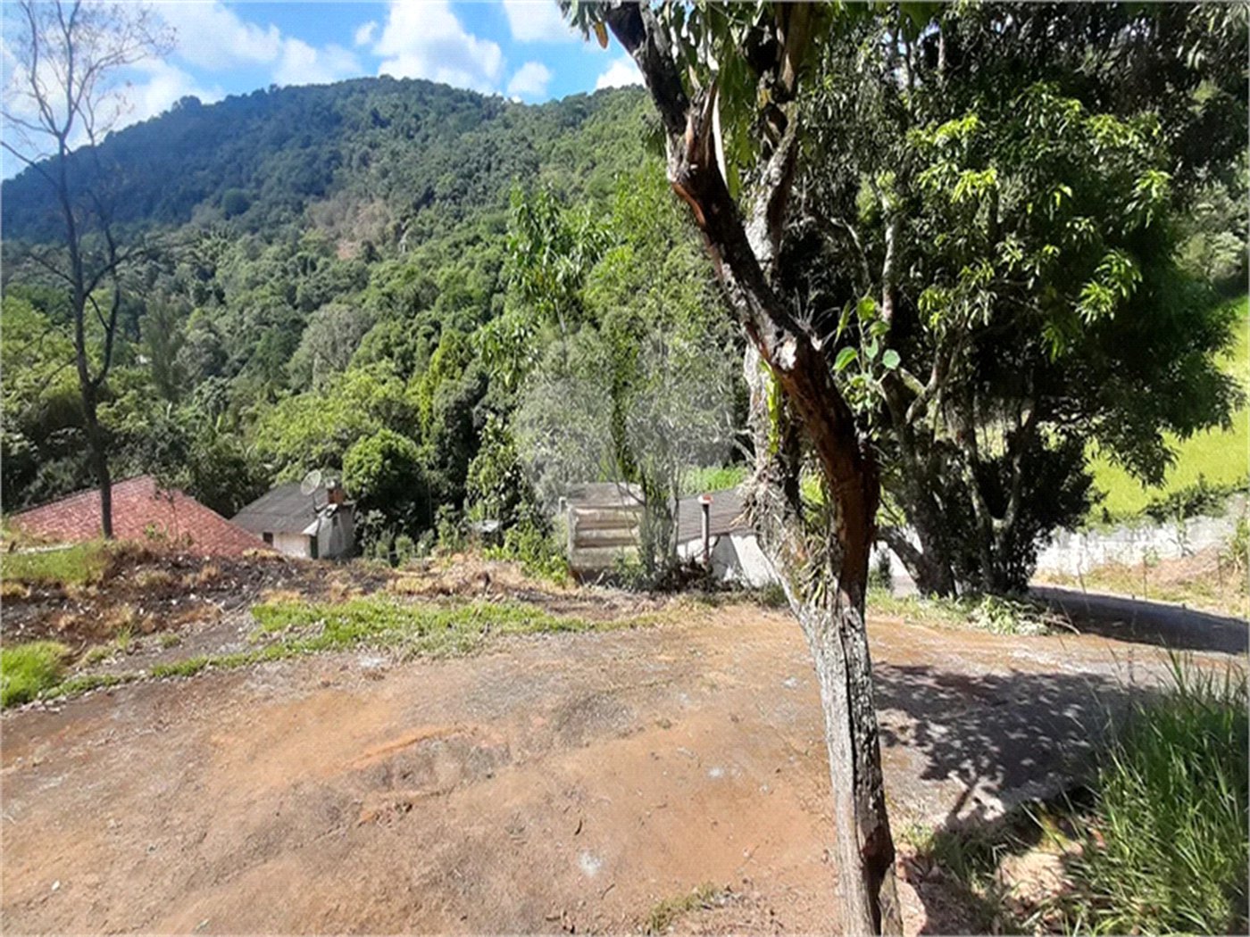 Casa à venda com 2 quartos em Serra da Cantareira, Mairiporã, SP