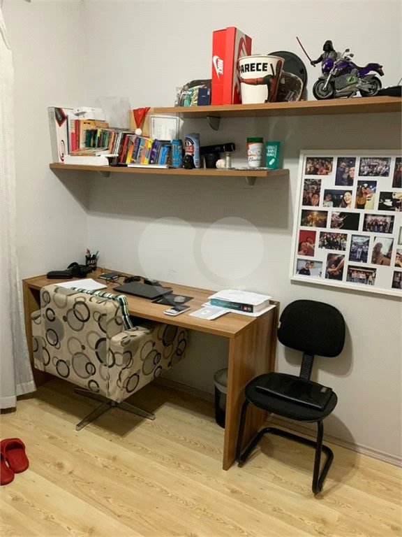 Apartamento com 130m² , 3 dormitórios , sendo 1 suíte , 2 vagas , à venda no bairro Campestre em Santo André.