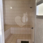 Chácara à venda com 4 quartos, sendo 2 suítes, em Vale dos Pinheiros, Atibaia, SP