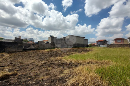 Terreno à venda em Vila Mazzei, São Paulo, SP