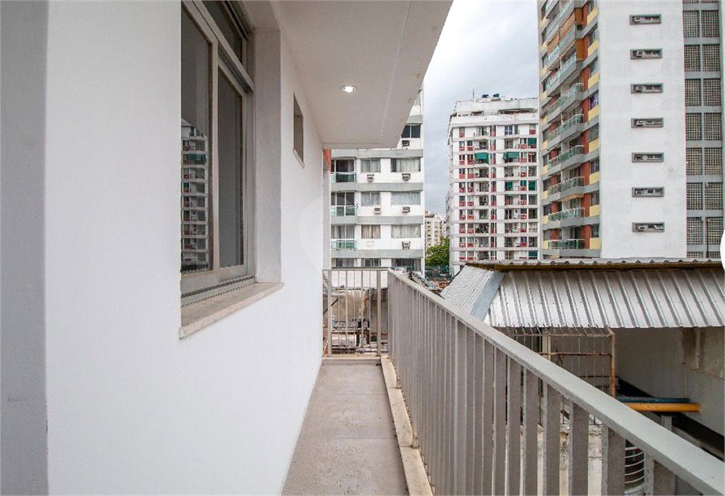 Apartamento à venda com 3 quartos, sendo 2 suítes, em Rio Comprido, Rio de Janeiro, RJ