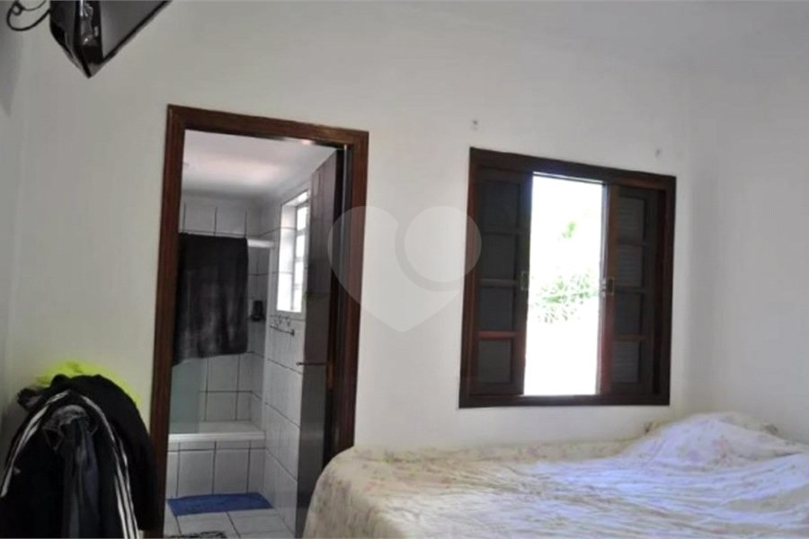 Casa à venda com 2 quartos, sendo 1 suíte, em Tremembé, São Paulo, SP