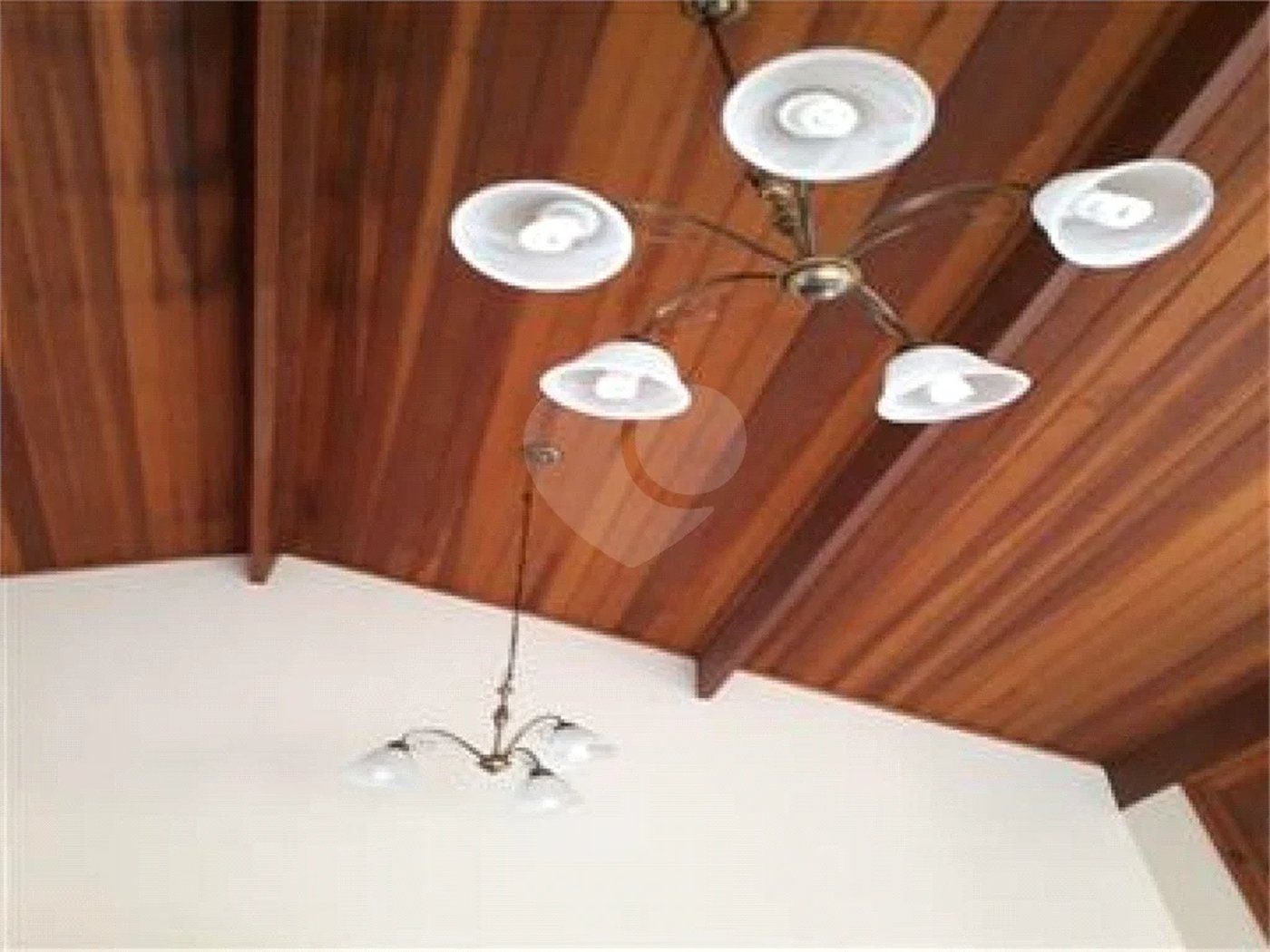 Casa à venda com 3 suítes em Estância Santa Maria do Laranjal, Atibaia, SP