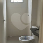 Apartamento para locação ou venda na Vila das Orquídeas.