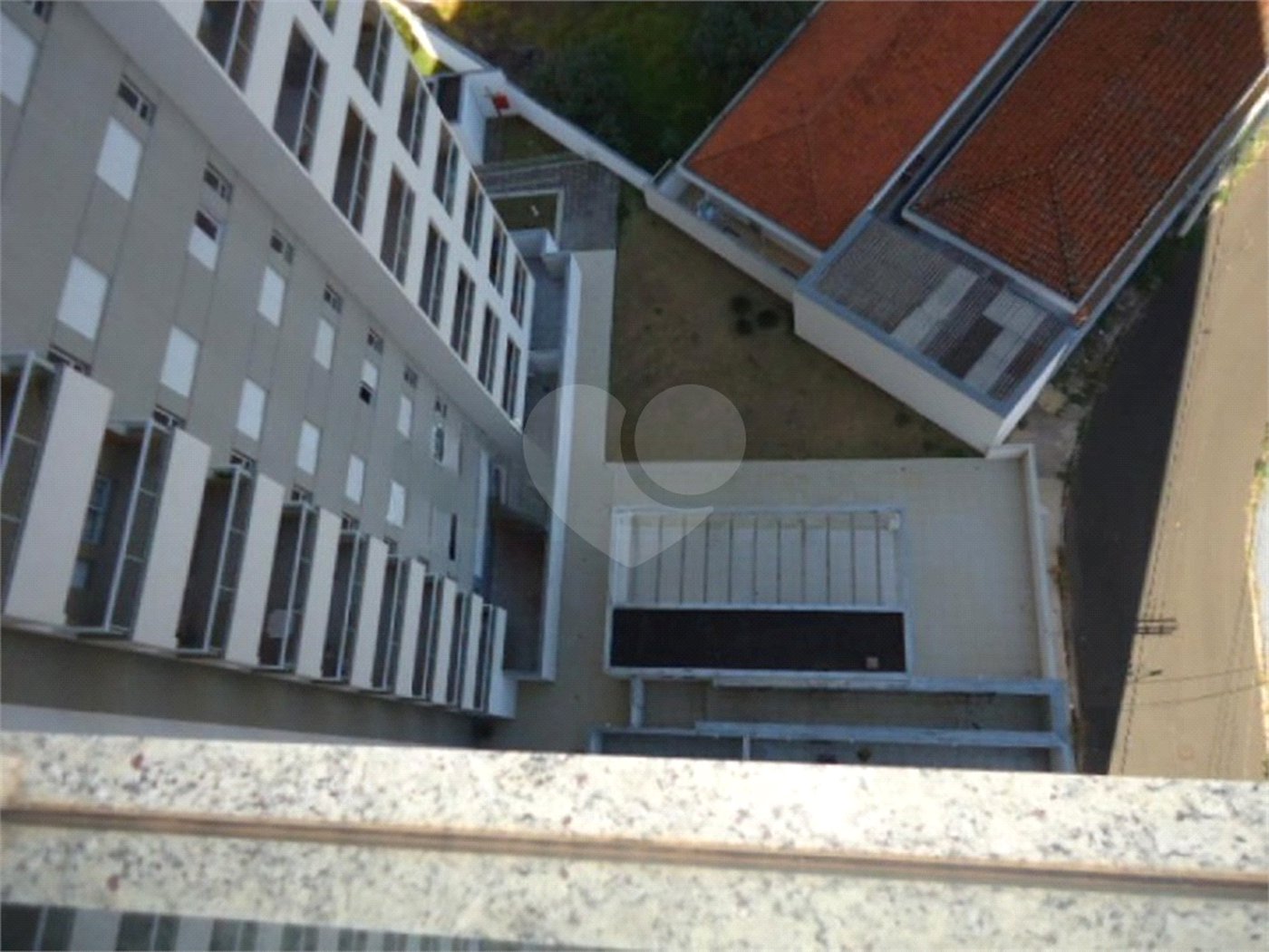 Apartamento no Condomínio Via Campus.