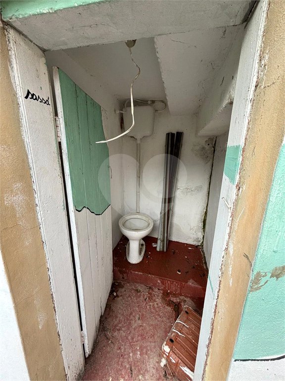 Casa à venda com 3 quartos em Vila Teixeira, Salto, SP