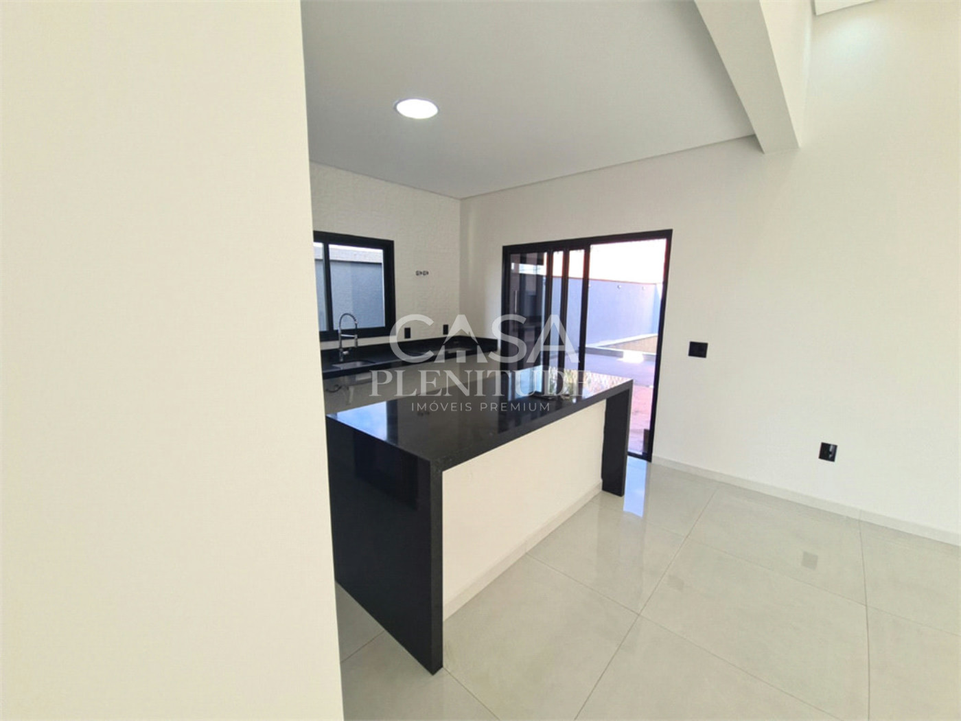 Casa em condomínio à venda com 3 quartos, sendo 1 suíte, em Jardim Novo Horizonte, Sorocaba, SP