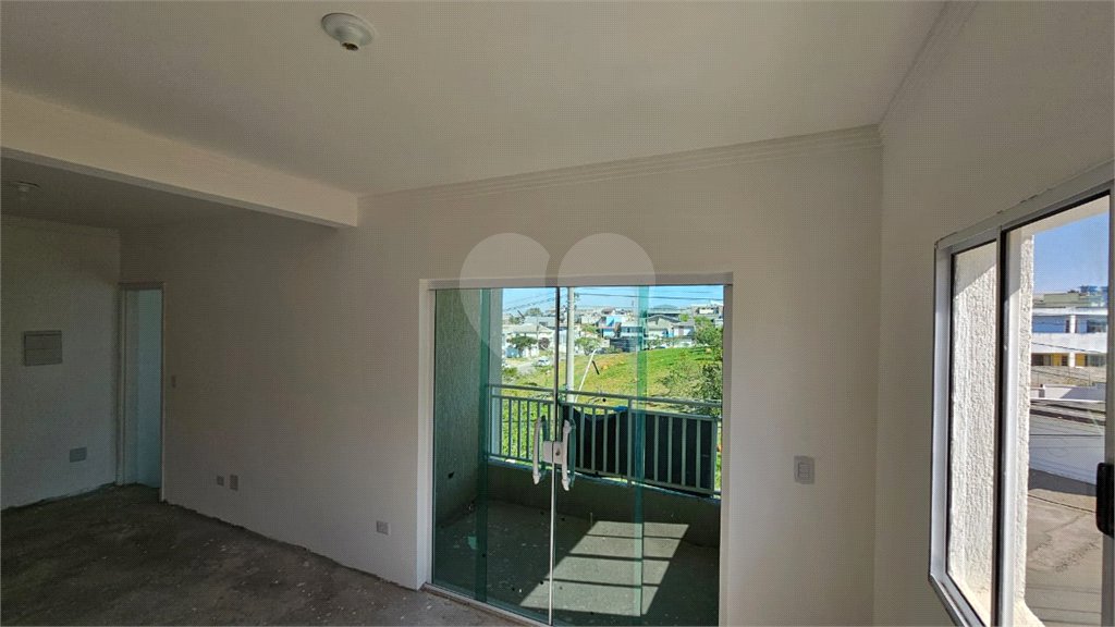 Casa à venda com 2 quartos, sendo 1 suíte,  em Residencial e Comercial Guarulhos, Guarulhos, SP