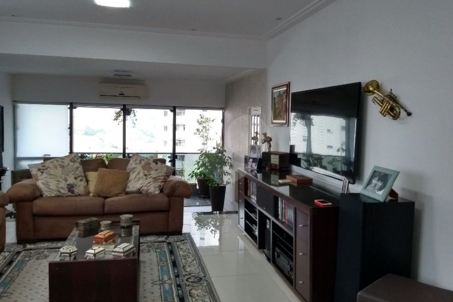 Apartamento à venda com 4 quartos, sendo 2 suítes, em Santana, São Paulo, SP