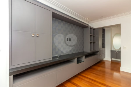 Apartamento à venda com 3 suítes em Alto da Boa Vista, São Paulo, SP
