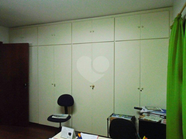 Sobrado à venda com 3 quartos, sendo 1 suíte,  em Chácara Santo Antônio, São Paulo, SP