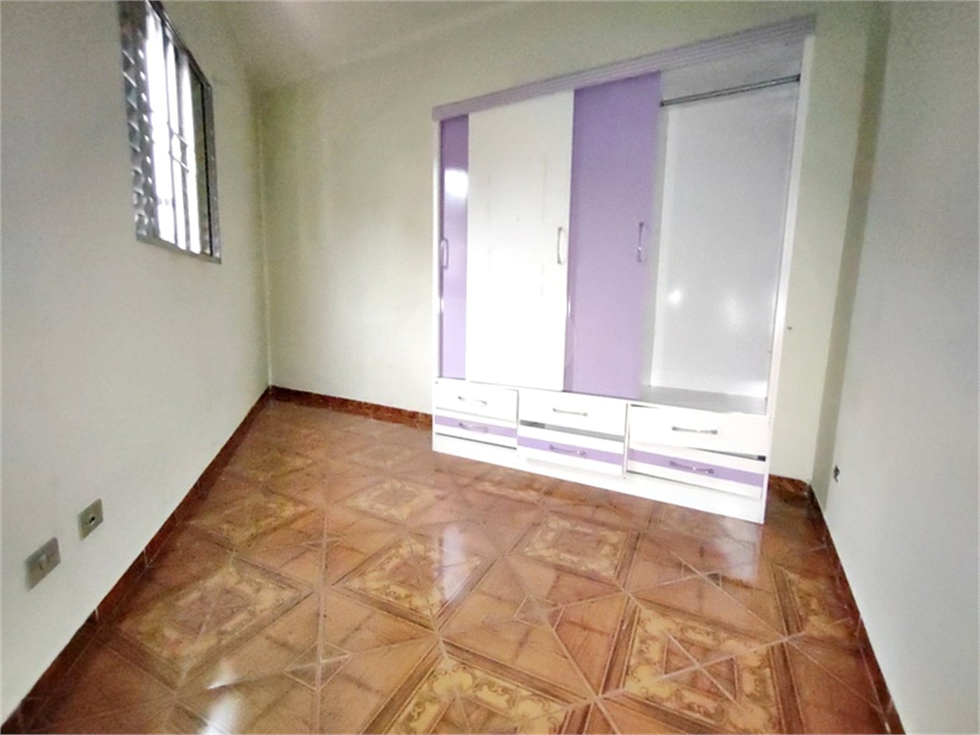 Sobrado à venda com 3 quartos em Tremembé, São Paulo, SP