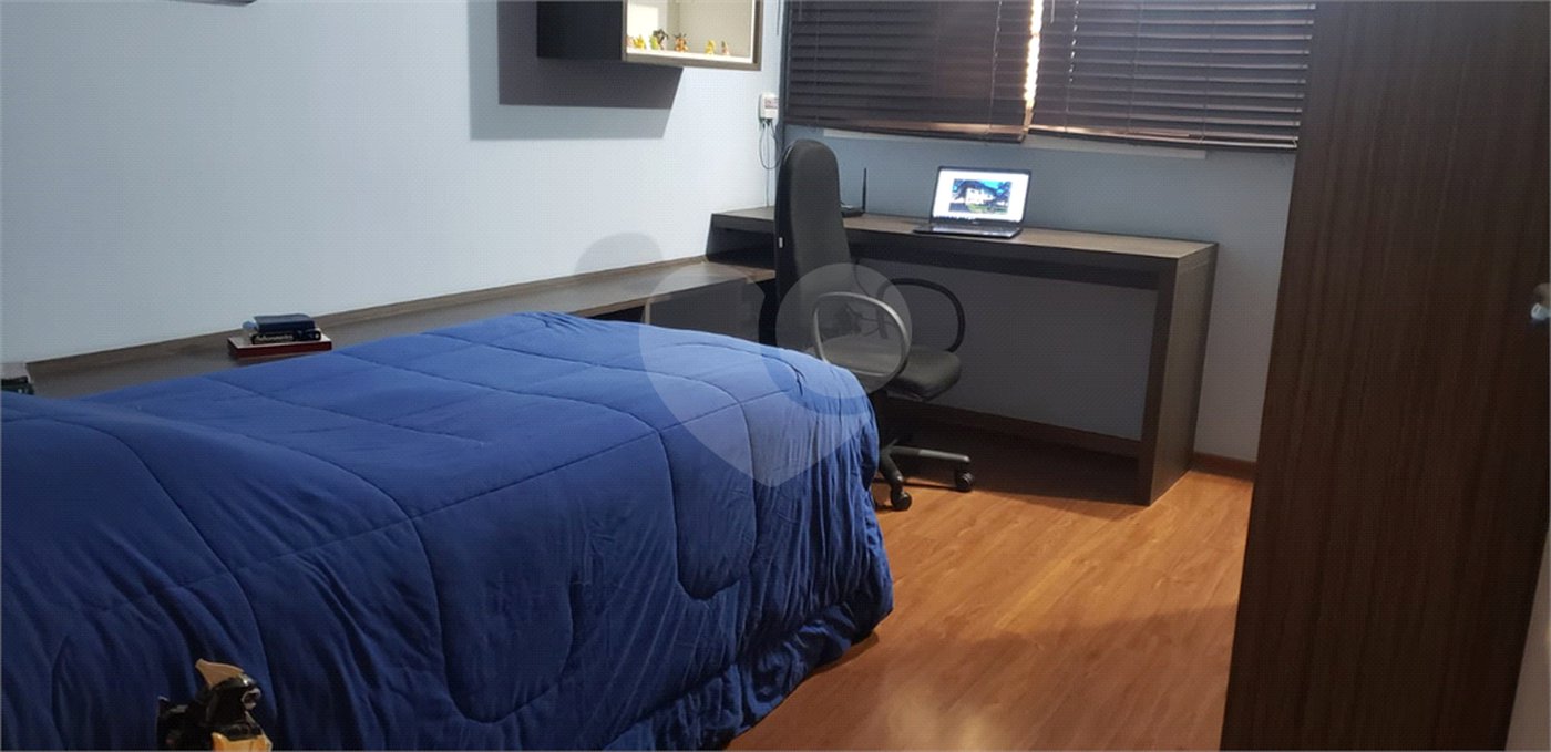 Casa à venda com 4 suítes em Pirucaia, Mairiporã, SP