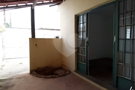 Casa à venda com 3 quartos em Jardim Nova Era, Itapetininga, SP