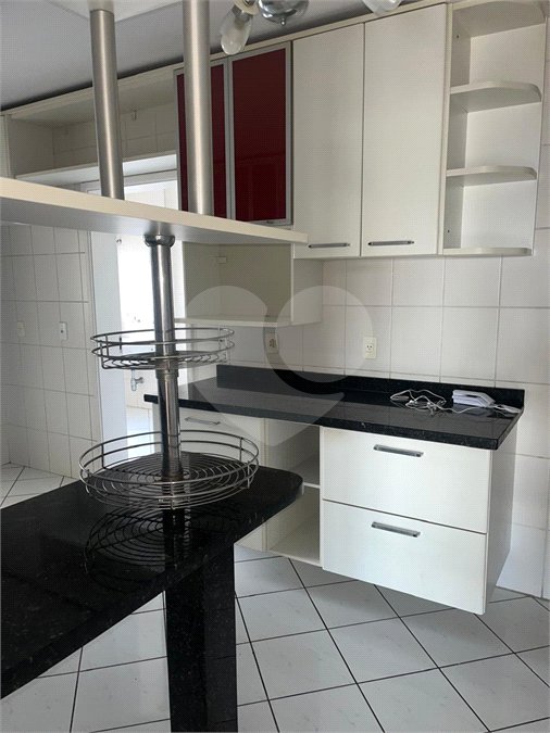 Apartamento para alugar com 3 suítes em Vila Assunção, Santo André, SP