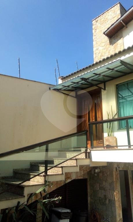 Sobrado à venda com 7 quartos, sendo 6 suítes, em Jardim Franca, São Paulo, SP