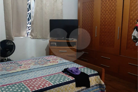 Casa à venda com 4 quartos, sendo 1 suíte, em Senador Camará, Rio de Janeiro, RJ