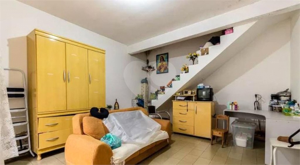 Sobrado à venda com 4 quartos, sendo 1 suíte,  em Vila Dalila, São Paulo, SP