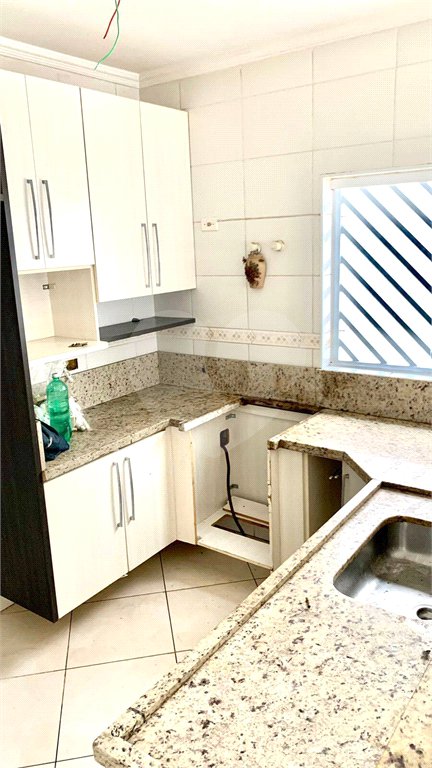 Casa à venda com 3 quartos, sendo 1 suíte, em Vila Figueira, Suzano, SP