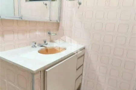 Casa à venda com 4 quartos, sendo 1 suíte,  em Lapa, São Paulo, SP