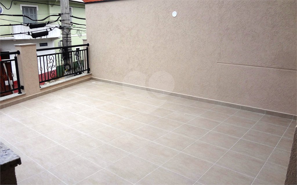 Sobrado à venda com 3 quartos, sendo 1 suíte,  em Vila Nivi, São Paulo, SP