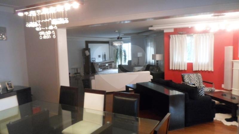 Apartamento à venda com 4 suítes em Campo Belo, São Paulo, SP