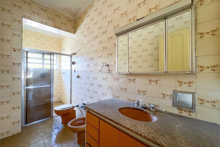 Sobrado à venda com 4 quartos em Santana, São Paulo, SP