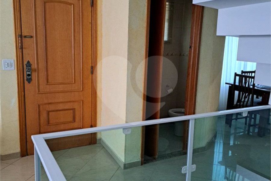 Sobrado à venda com 3 quartos em Tremembé, São Paulo, SP