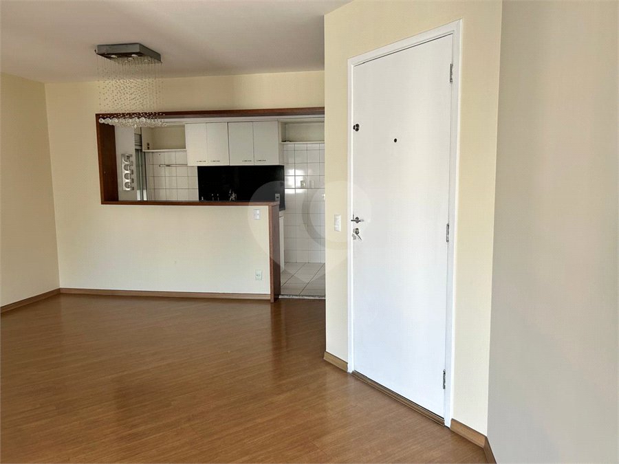Apartamento à venda com 2 quartos, sendo 1 suíte, em Vila Andrade, São Paulo, SP