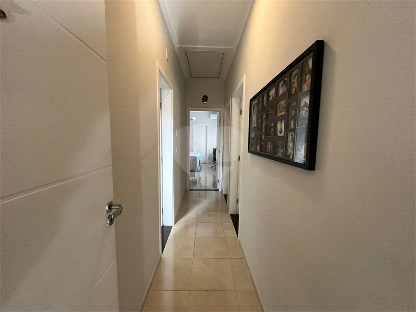 Casa à venda com 3 quartos, sendo 1 suíte, no condomínio Villa Suiça, Sorocaba - SP