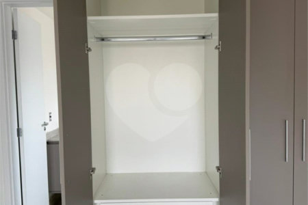 Apartamento à venda com 2 quartos, sendo 1 suíte, em Santo Amaro, São Paulo, SP